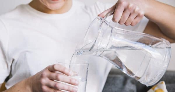 agua-como-prevenir-infecção-urinária